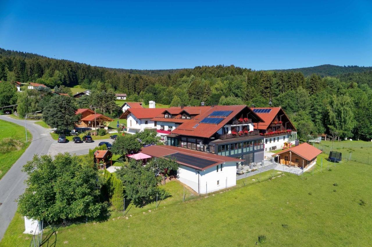 Hotel Hirschenstein Achslach Eksteriør billede